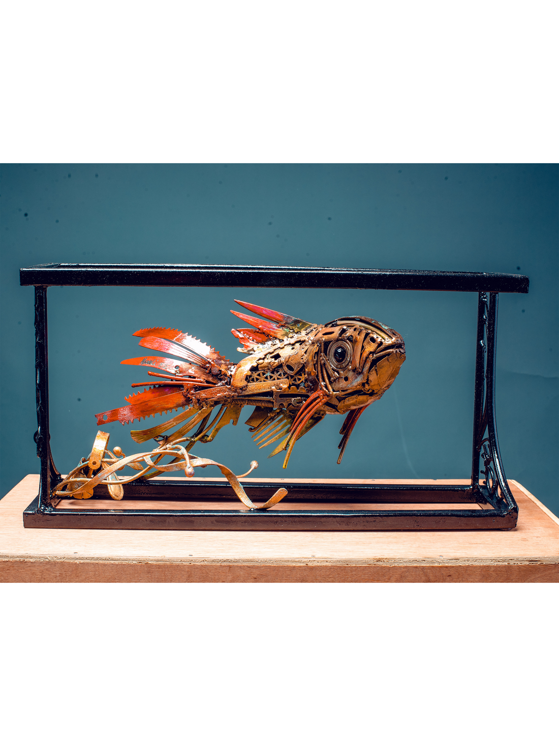 "Entrapped": Sculpture Made Out Of Metall Scrap By Nwali Emeka Elijah